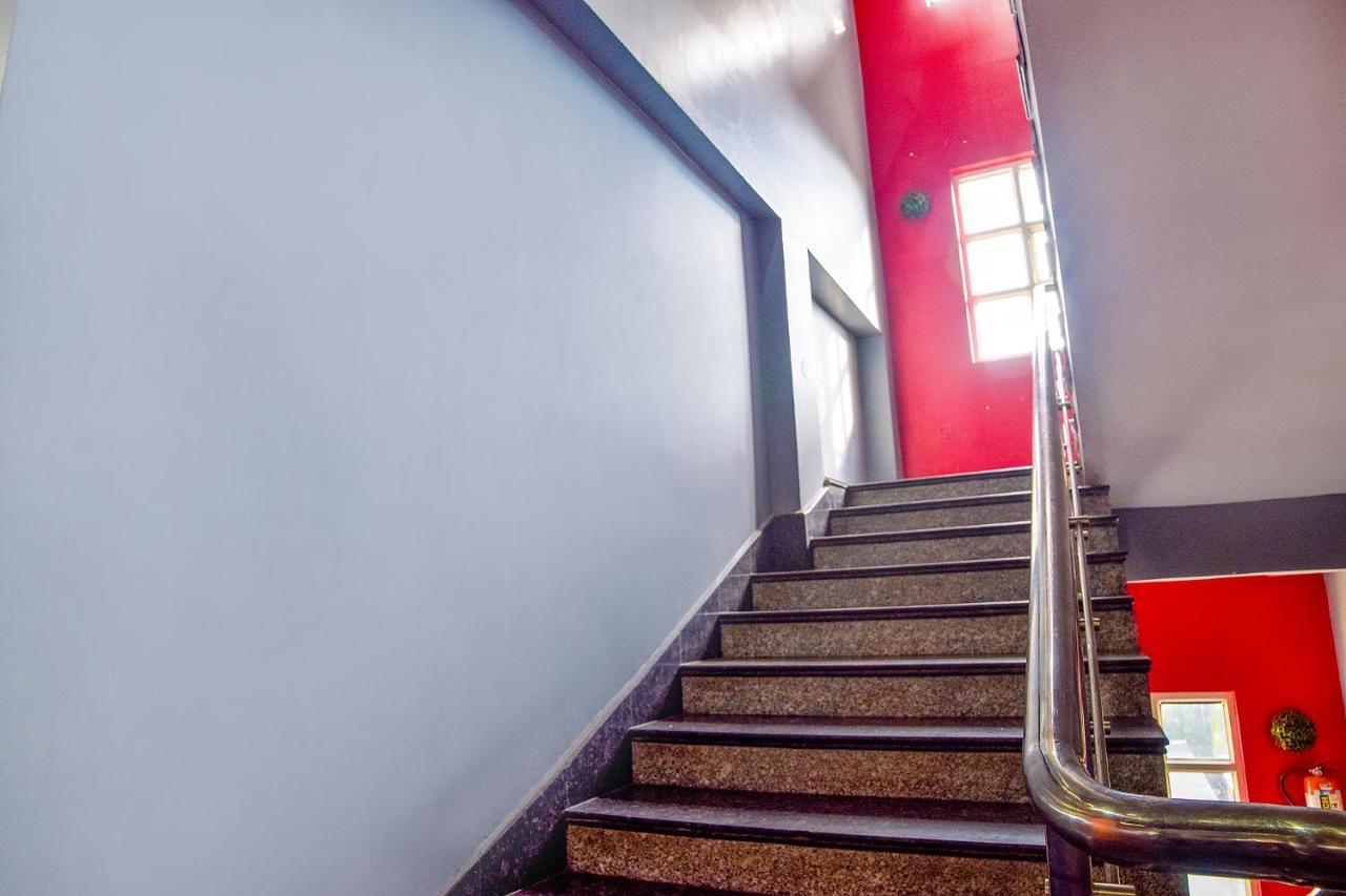Fabhotel Ir Luxaria Guwahati Zewnętrze zdjęcie